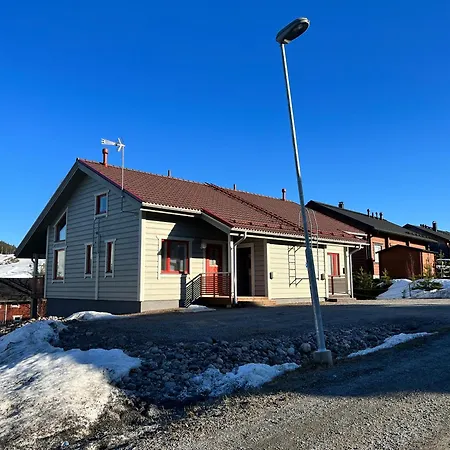 Himoskuikka Holiday home *